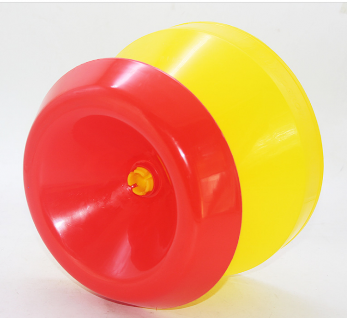 Alimentatore e bevitore di pollame in PP bianco Abbeveratoi e alimentatori automatici di pollo 1